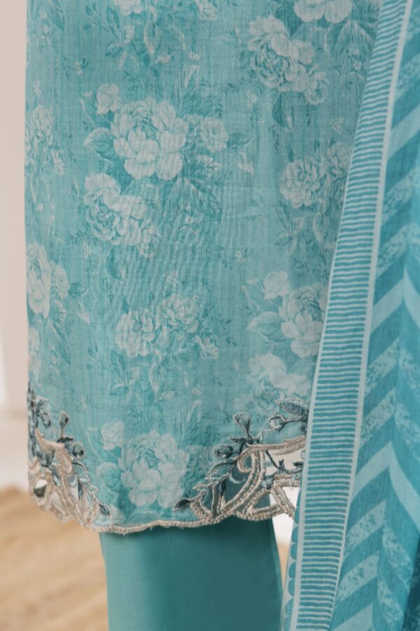 BIN SAEED EXCLUSIVE EMBROIDERY COLLECTION Vol 11 002 - Image 7