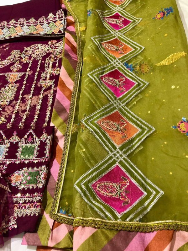 QMK YELLOW KHADI NET - Image 2